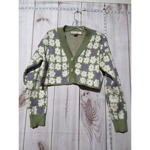 Madeline & Monroe Sweater Womens Medium Green Floral Daisy‎ Cropped Cardigan